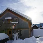 Premium Apartment - Grosszuegig & Zentral Wohnen *